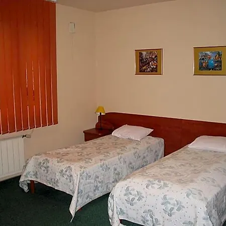Ufo Bed & Breakfast Warszawa